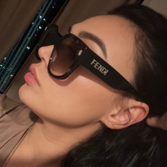 Fendi monogram sunglasses w/ receipt / bag main image 8